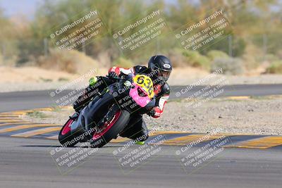 media/Nov-05-2022-SoCal Trackdays (Sat) [[f8d9b725ab]]/Turn 2 (1120am)/